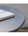 Table basse en béton ciré Menara forme irrégulière 120cm x 70cm x40cm de haut